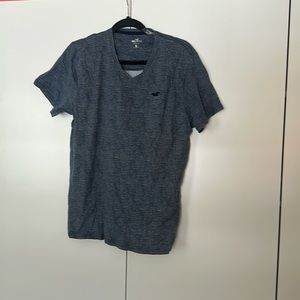 Men Hollister V-neck tee